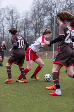 Bild 37 - B-Juniorinnen Walddoerfer - St.Pauli : Ergebnis: 4:1